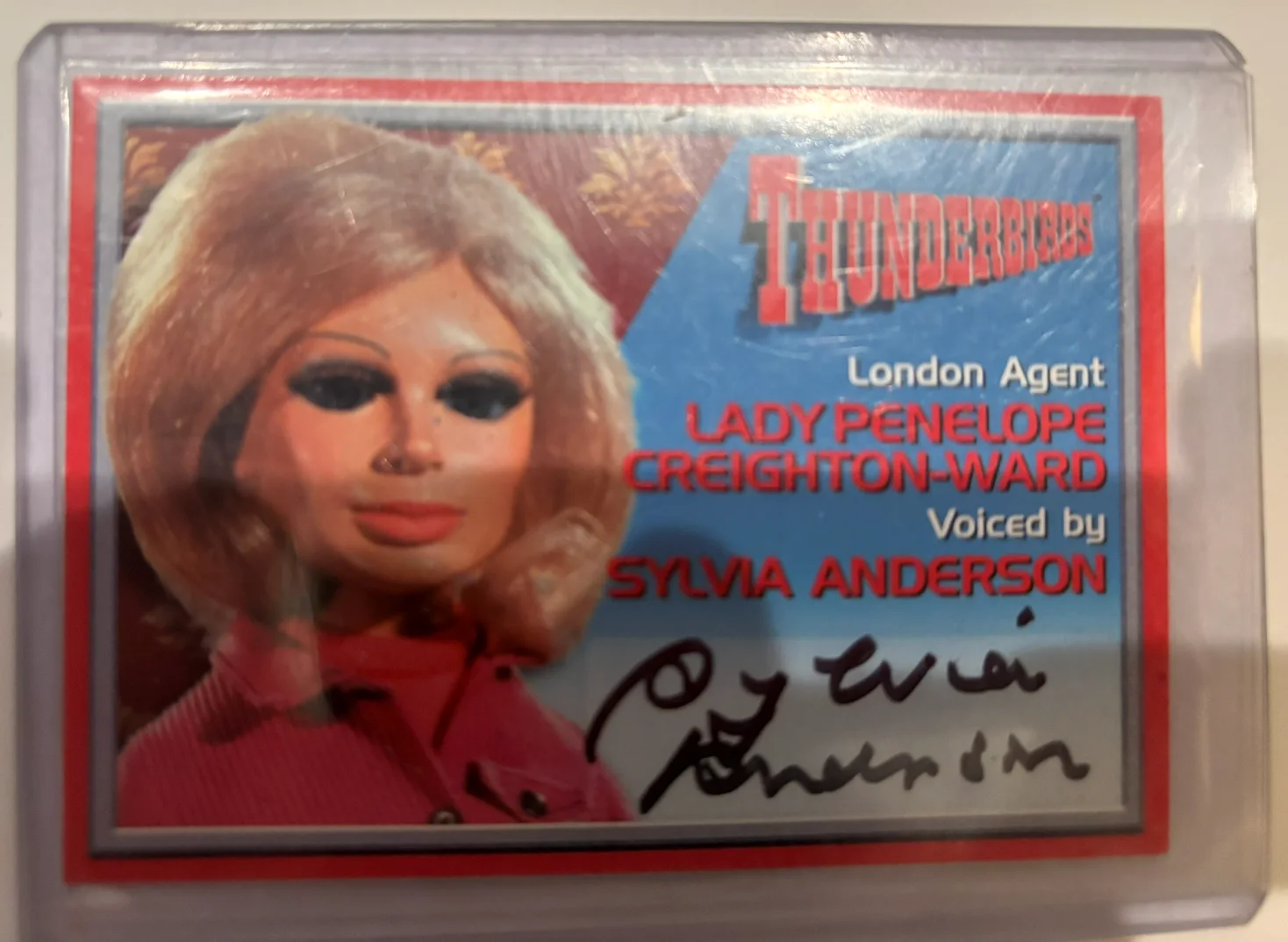 Gerry, Sylvia Anderson — Gerry and Sylvia Anderson SIGNED Thunderbird Original Signature Cards in Sleeve, изображение 4
