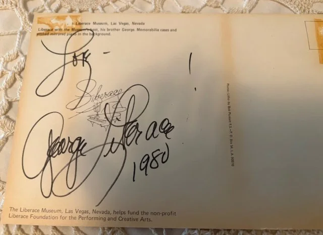 Liberace — Signed/Autographed 1980 Liberace postcard with advert, and Mr. Showman program, image 4