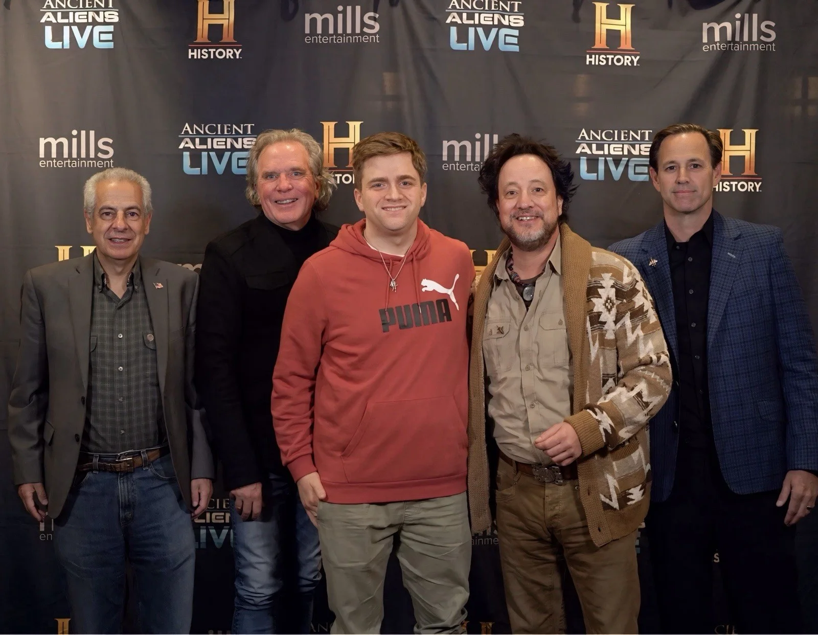 Giorgio Tsoukalos — NICK POPE GIORGIO TSOUKALOS + SIGNED 11x17 PHOTO ANCIENT ALIENS UFO AUTOGRAPH, изображение 2
