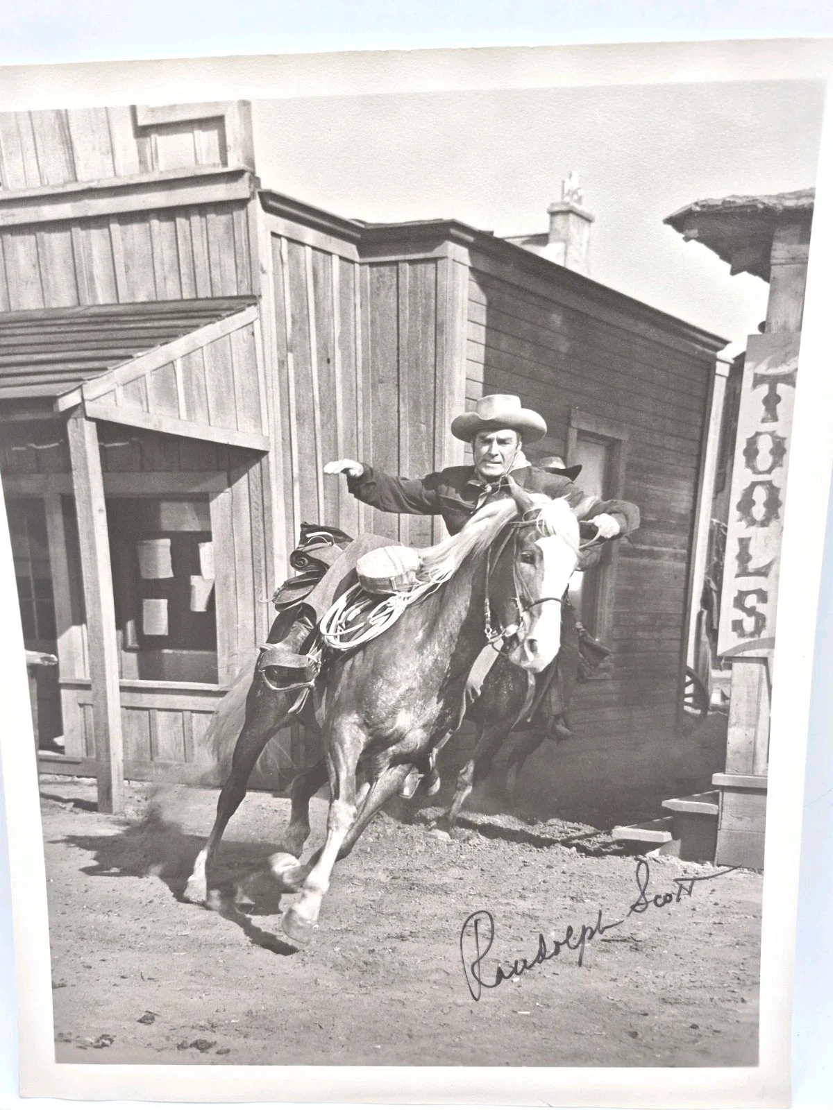 Randolph Scott Signed 8x10 B&W Photograph With COA Authentic Cowboy Western, изображение 3