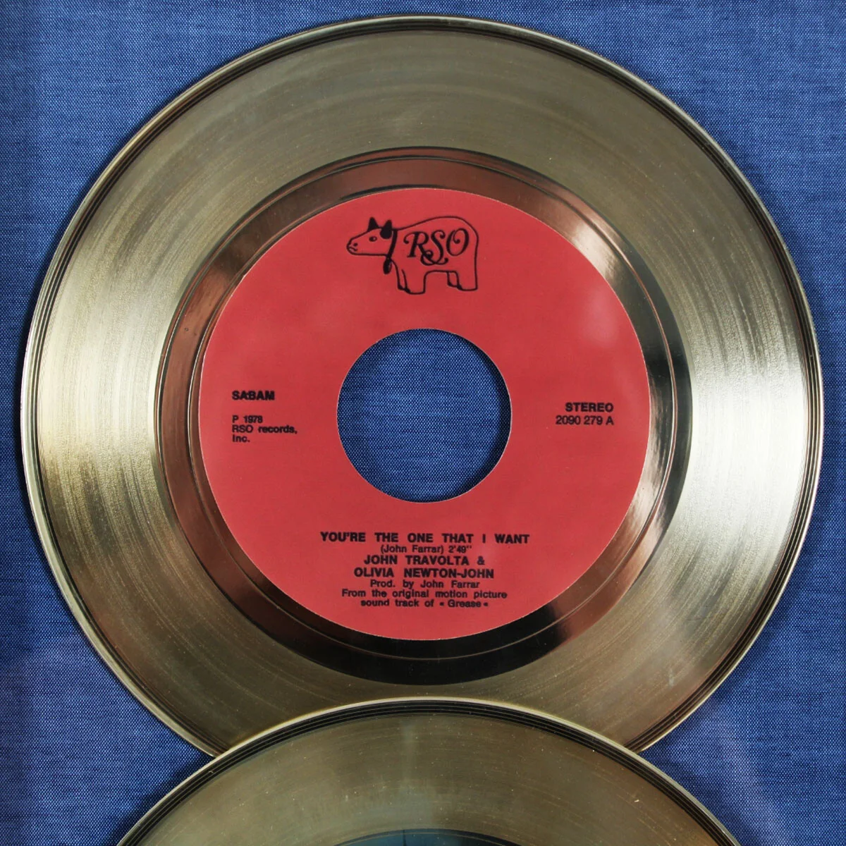 Olivia Newton-John Signed Photo Record Display - COA JSA, image 3