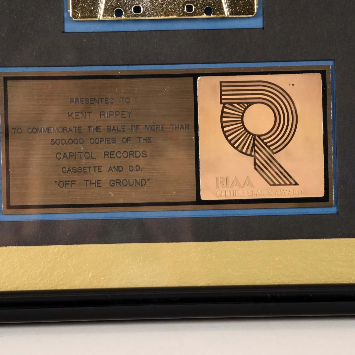 Paul McCartney Gold RIAA Award "Off the Ground" COA Promotor Provenance, изображение 3