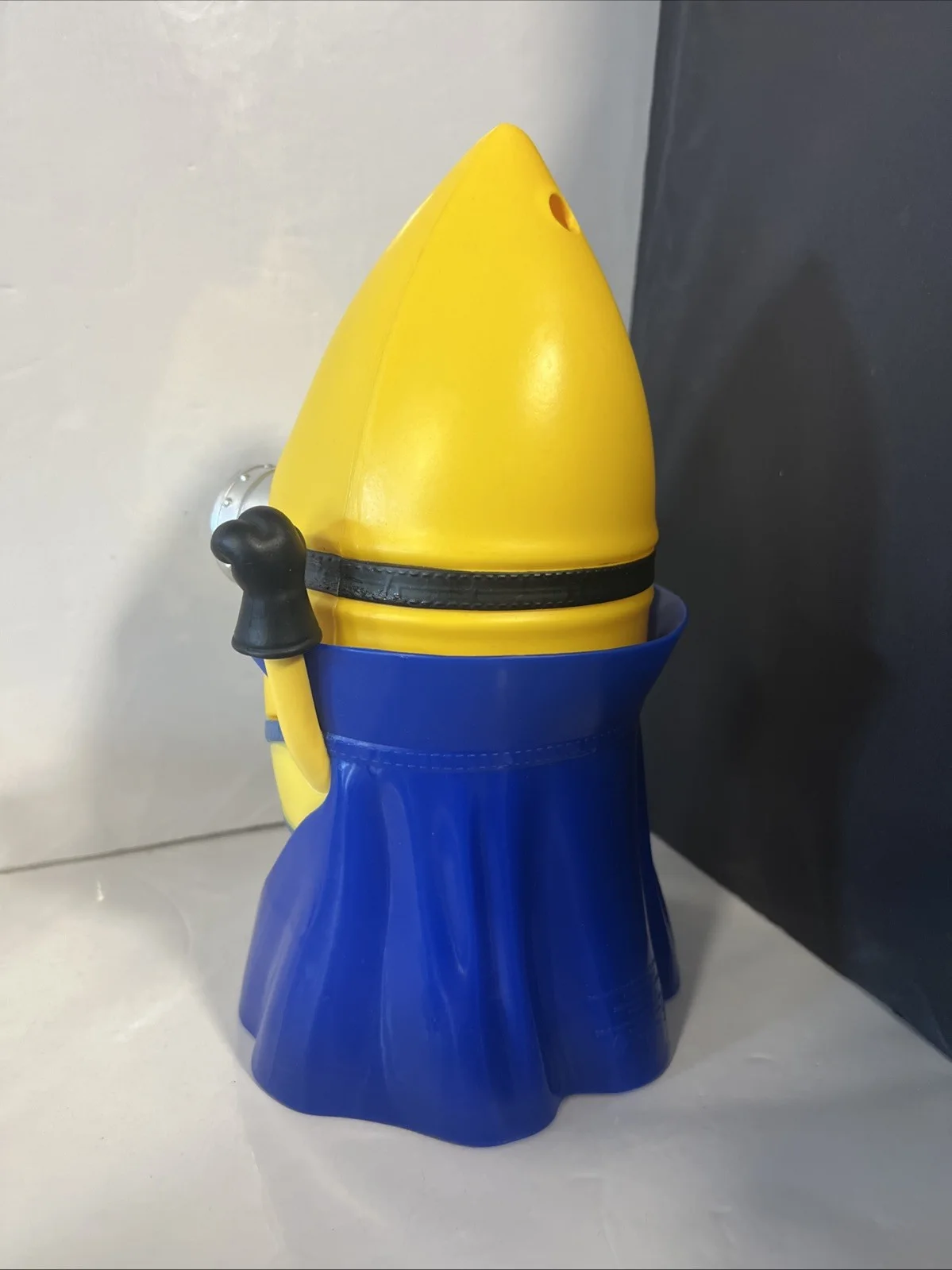 Exclusive Despicable Me 4 Minions Promotion Collectible Cup / Popcorn Bucket Vgc, изображение 3