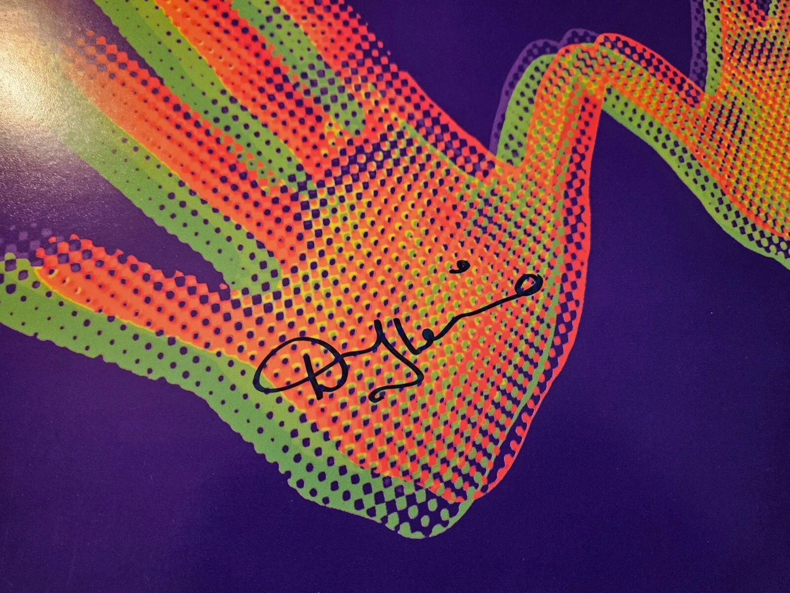 Wings Denny Laine Signed Promotional Wingspan Poster McCartney, изображение 3