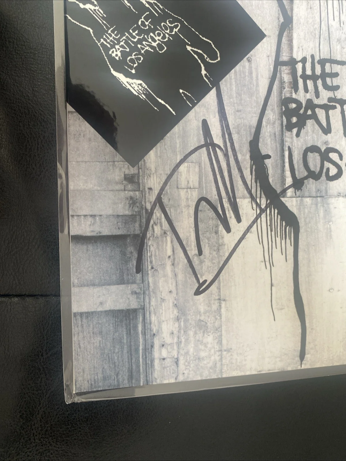 TOM MORELLO SIGNED AUTOGRAPHED RAGE AGAINST THE MACHINE LP VINYL BATTLE OF LA, image 3