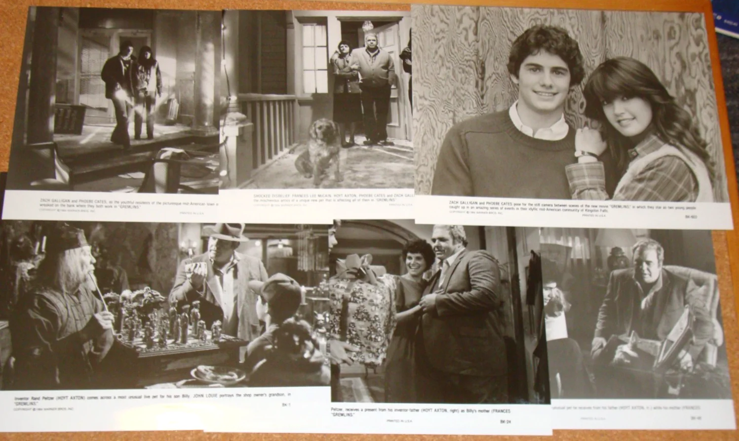 GREMLINS - very rare 1984 US press kit - folder/notes & 17 stills/photos, image 4