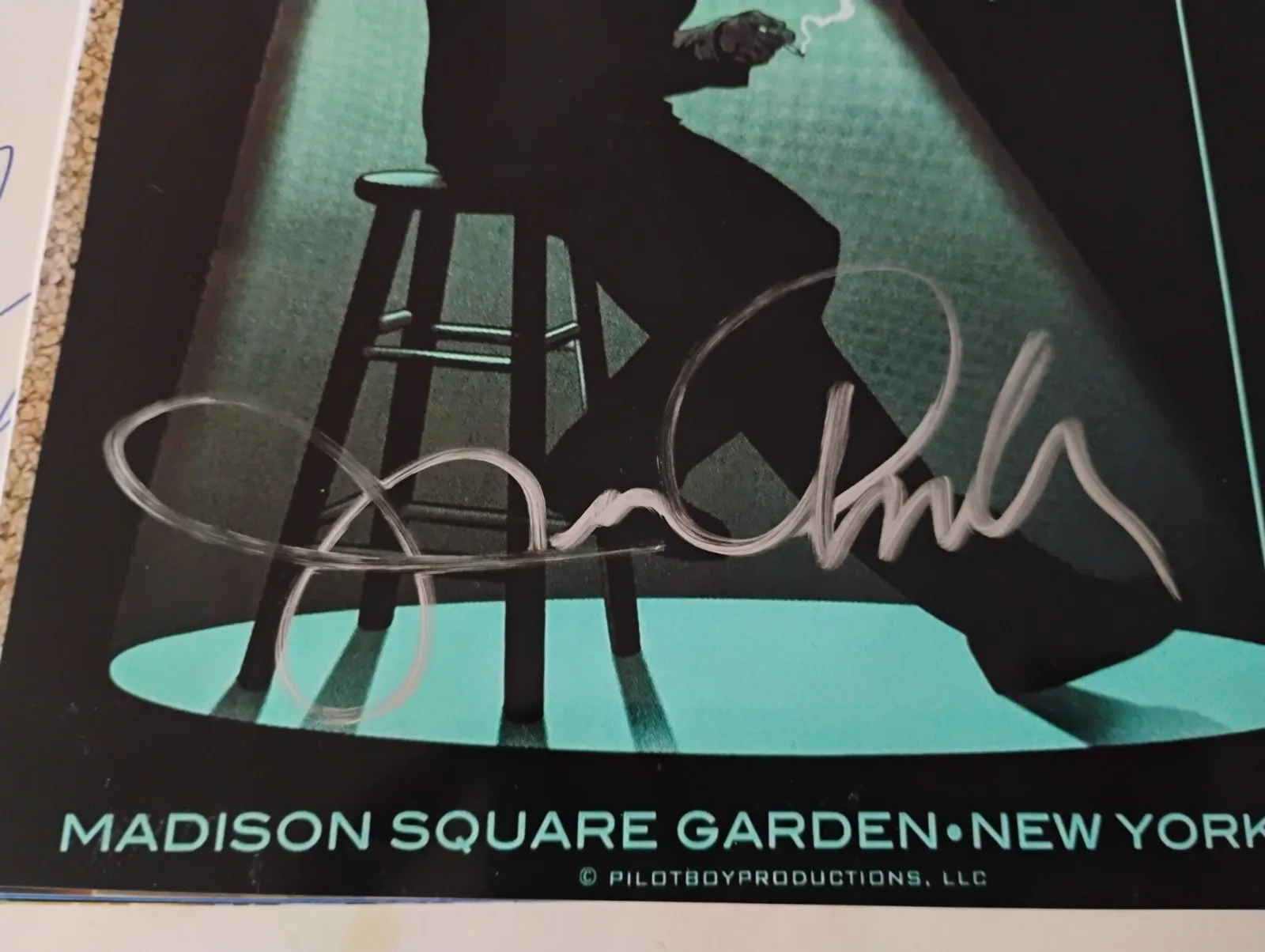 Dave Chappelle — DAVE CHAPPELLE ACTOR COMIC LEGEND ICON SIGNED AUTOGRAPH MSG NYC LIVE 8X10 PROOF, image 2
