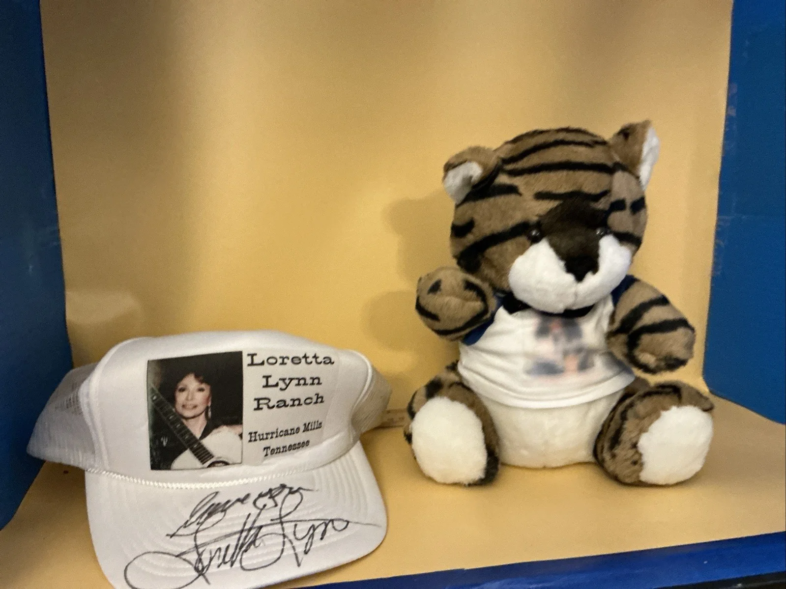 LORETTA LYNN HAT AUTOGRAPHED AND LORETTA LYNN BEAR AUTOGRAPHED, image 2