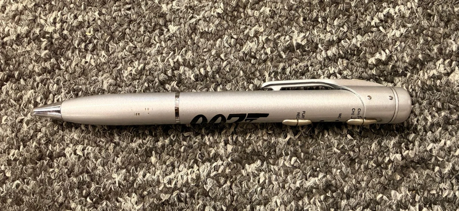 James Bond 007 Spy Files Digital Recording Pen, image 3
