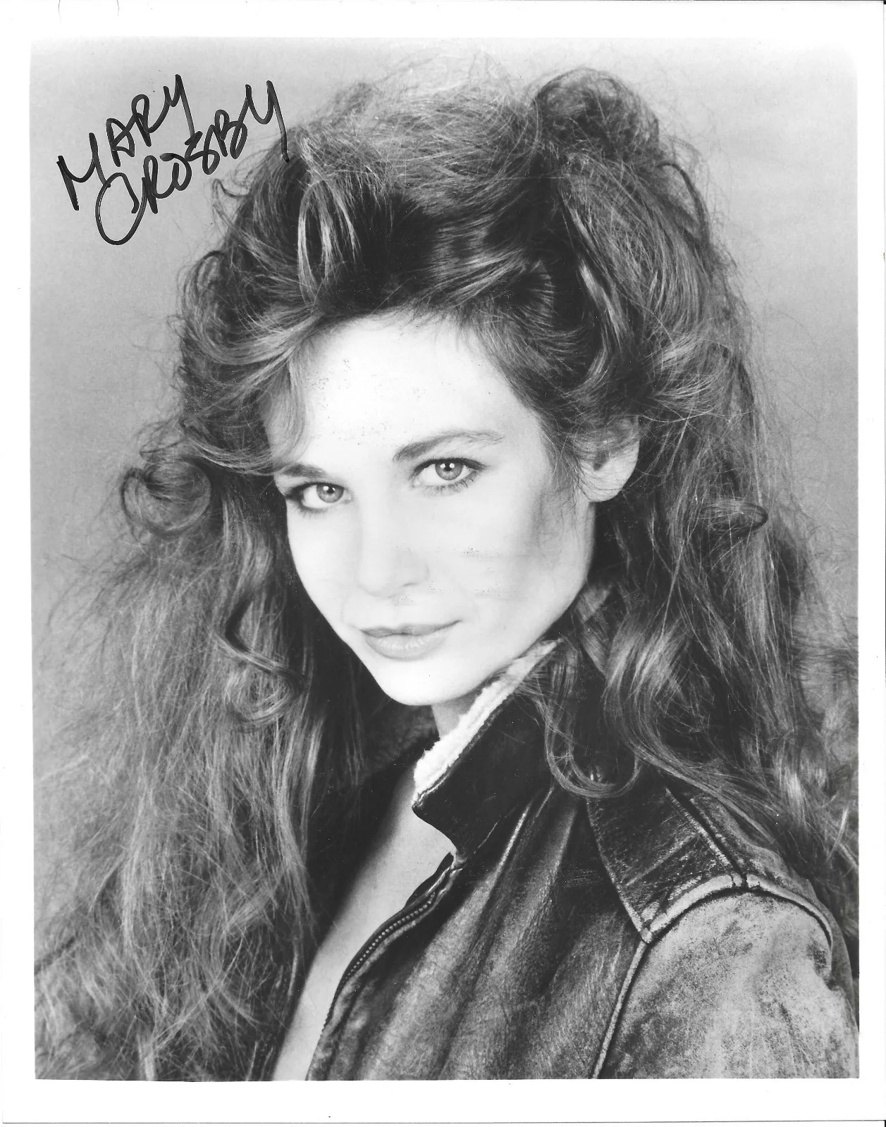 Mary Crosby — BEAUTIFUL MARY CROSBY SIGNED AUTOGRAPHED PHOTO - DALLAS