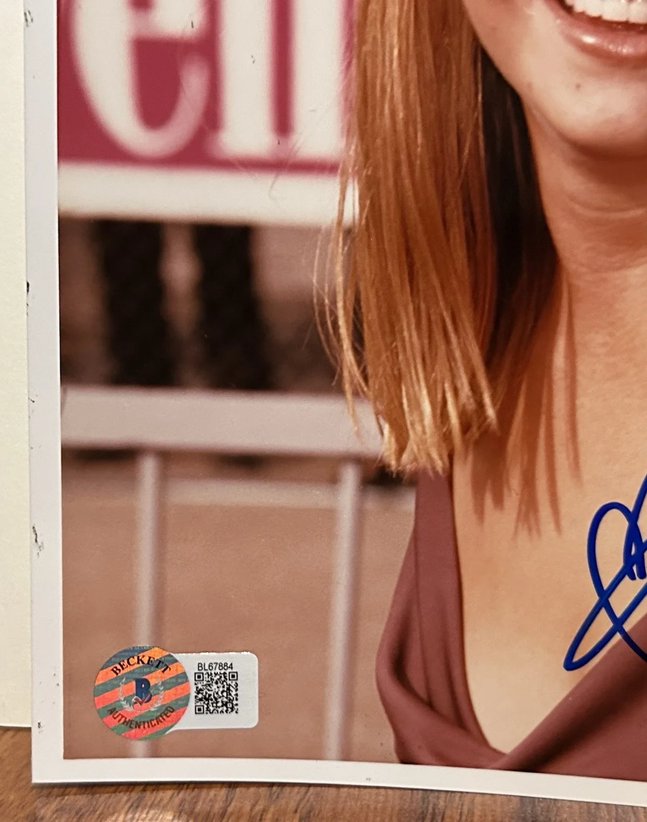 Melissa Joan Hart — MELISSA JOAN HART SIGNED SABRINA WITCH CLARISSA 8x10 PHOTO BECKETT BAS, изображение 2
