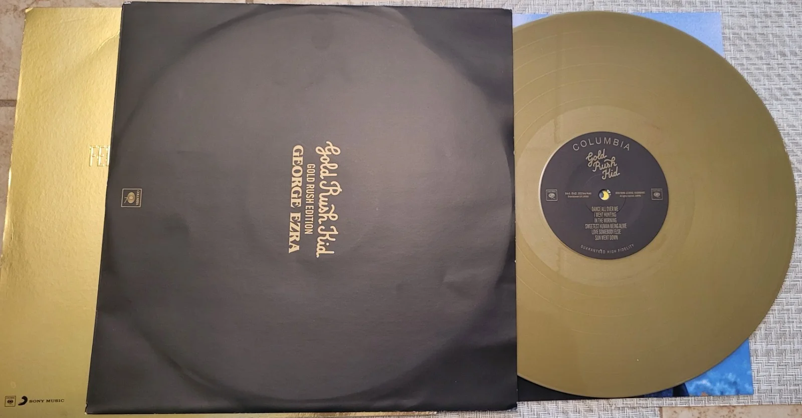 GEORGE EZRA LIMITED EDITION GOLD VINYL 1422 FROM 3000, STAYING AT TAMARA`S, image 2