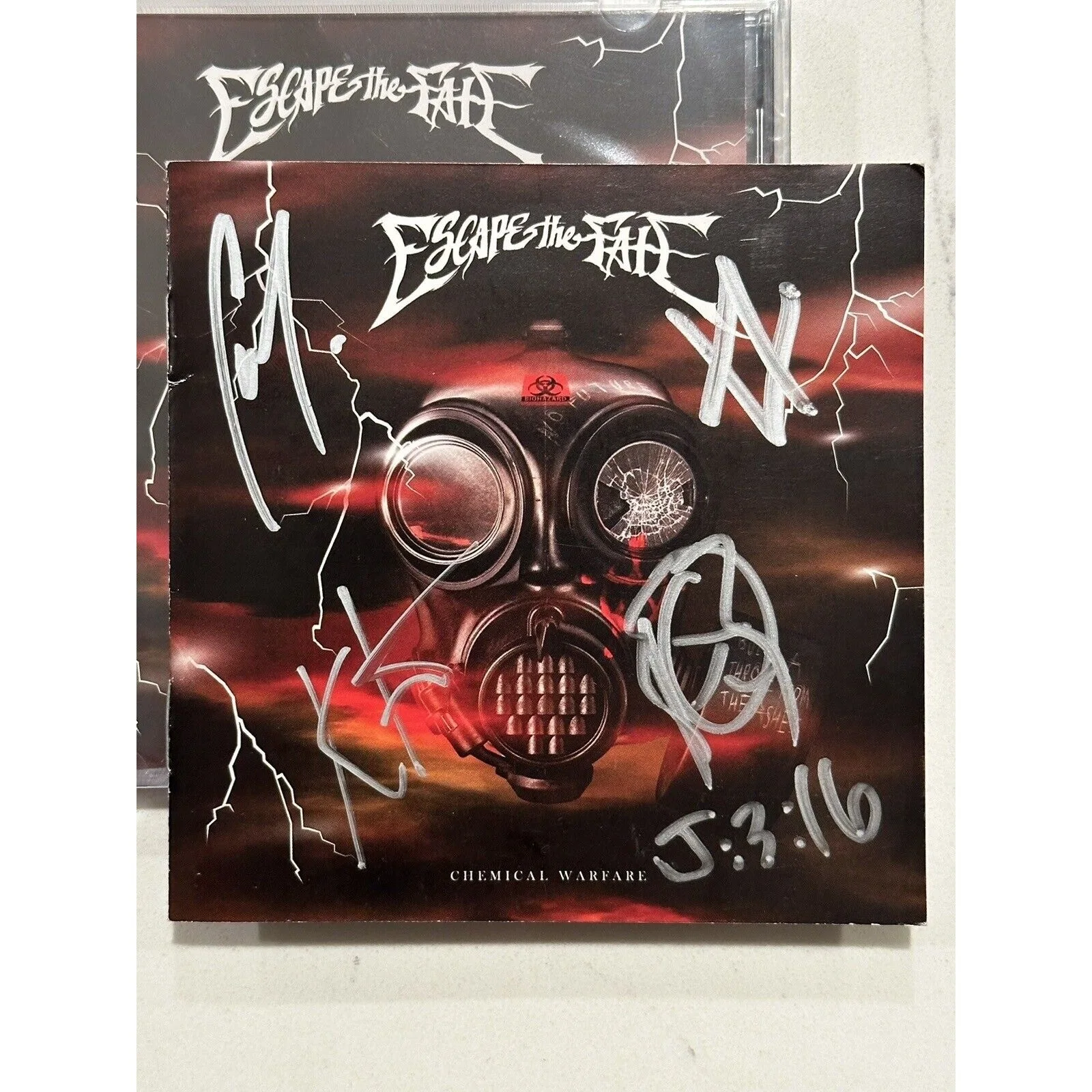 Escape The Fate Autographed/SIGNED Chemical Warfare CD, изображение 2