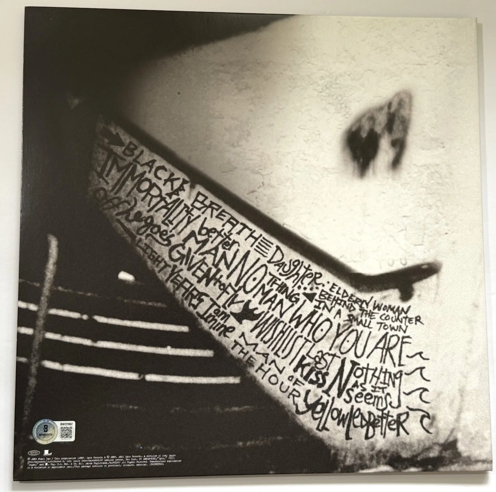 Matt Cameron signed Pearl Jam Album Rearview Mirror vinyl lp beckett coa, image 3
