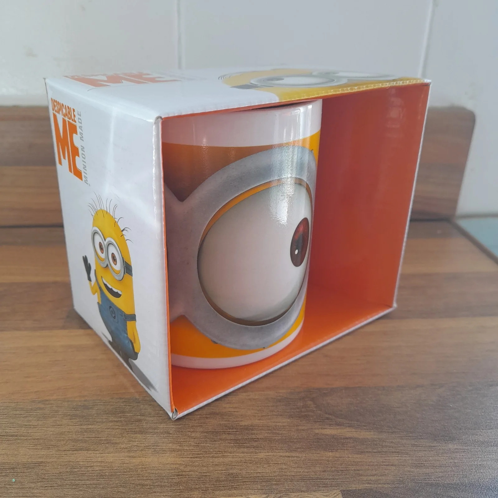BNIB Despicable Me Ceramic Mug In Presintation Box Offically Licenced, image 2