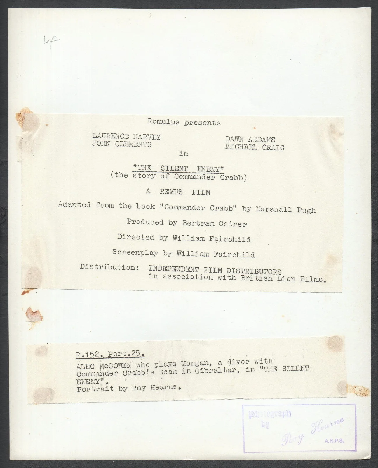 SILENT ENEMY 1958 Alec McCowen RAY HEARNE Able Seaman 10x8 PORTRAIT #25, изображение 2