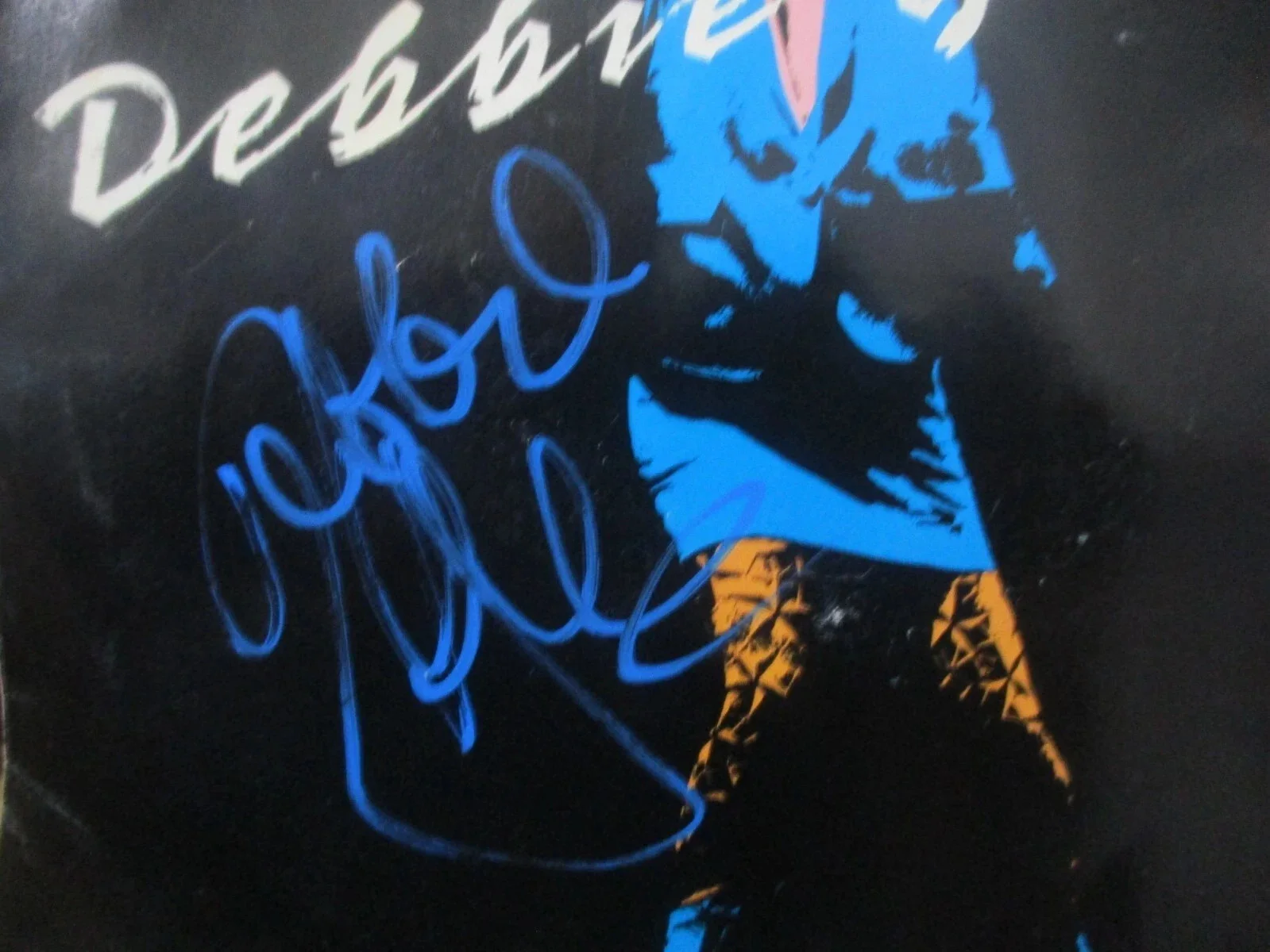 DEBBIE (DEBRA) GIBSON AUTHENTIC AUTOGRAPHED/SIGNED SHAKE YOUR LOVE VINYL 45, image 2