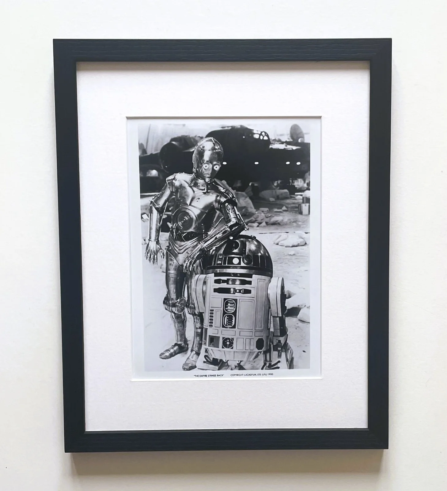 Star Wars The Empire Strikes Back Original Framed 8X10 Inch B&W Press Still, изображение 2