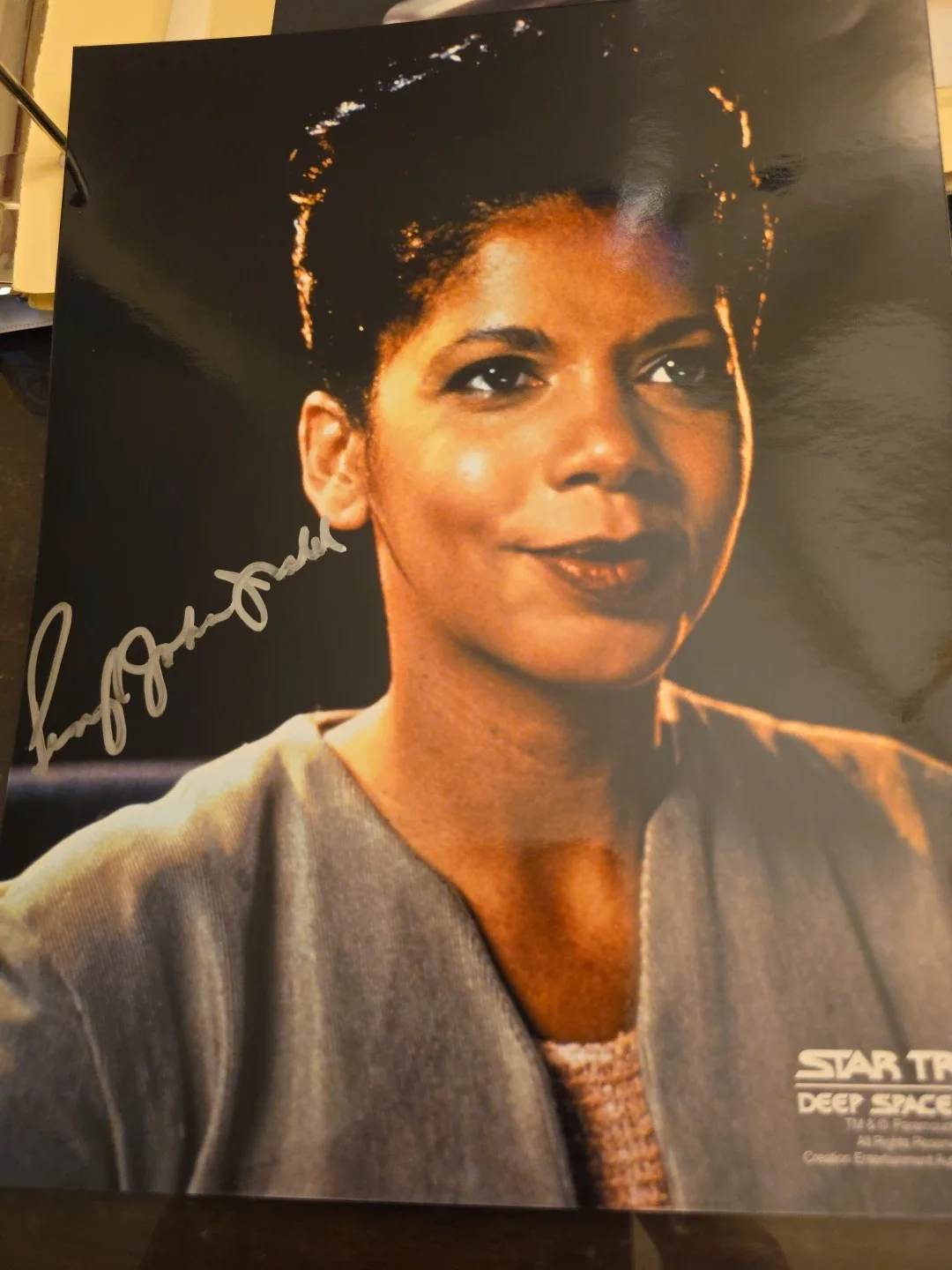 Penny Johnson Jerald — SIGNED Photo Of Penny Johnson Jerald Star Trek Deep Space Nine