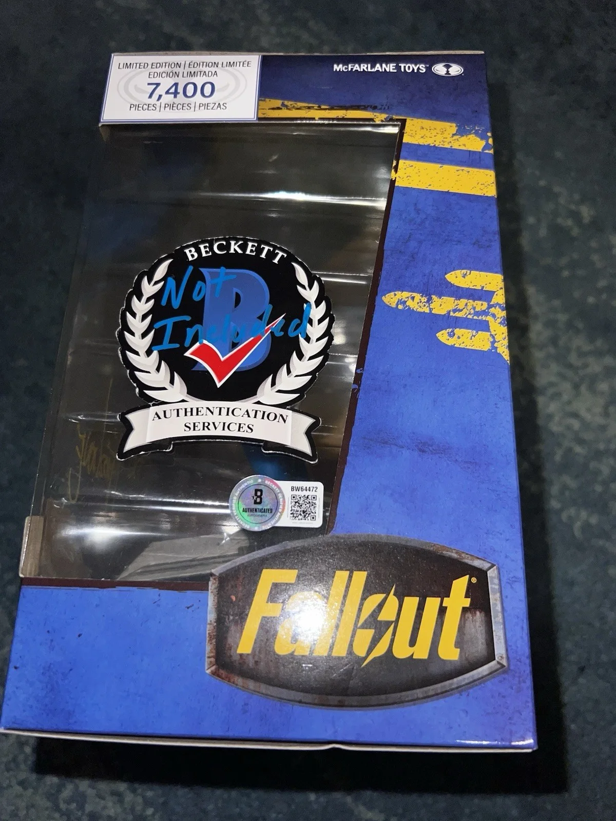 Todd McFarlane Signed Official Vault Boy McFarlane Toy Figurine Fallout Beckett, изображение 2