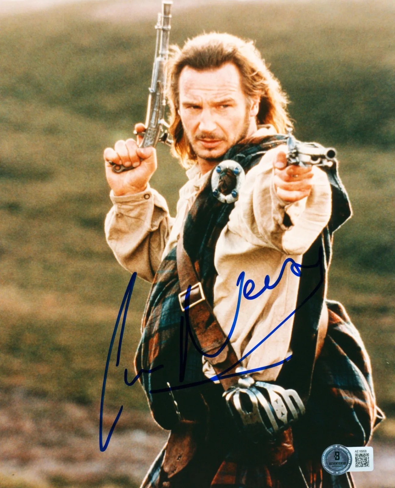 Liam Neeson — Liam Neeson Signed BAS LOA COA Autographed 8X10 Rob Roy Photo Autograph Auto, image 2