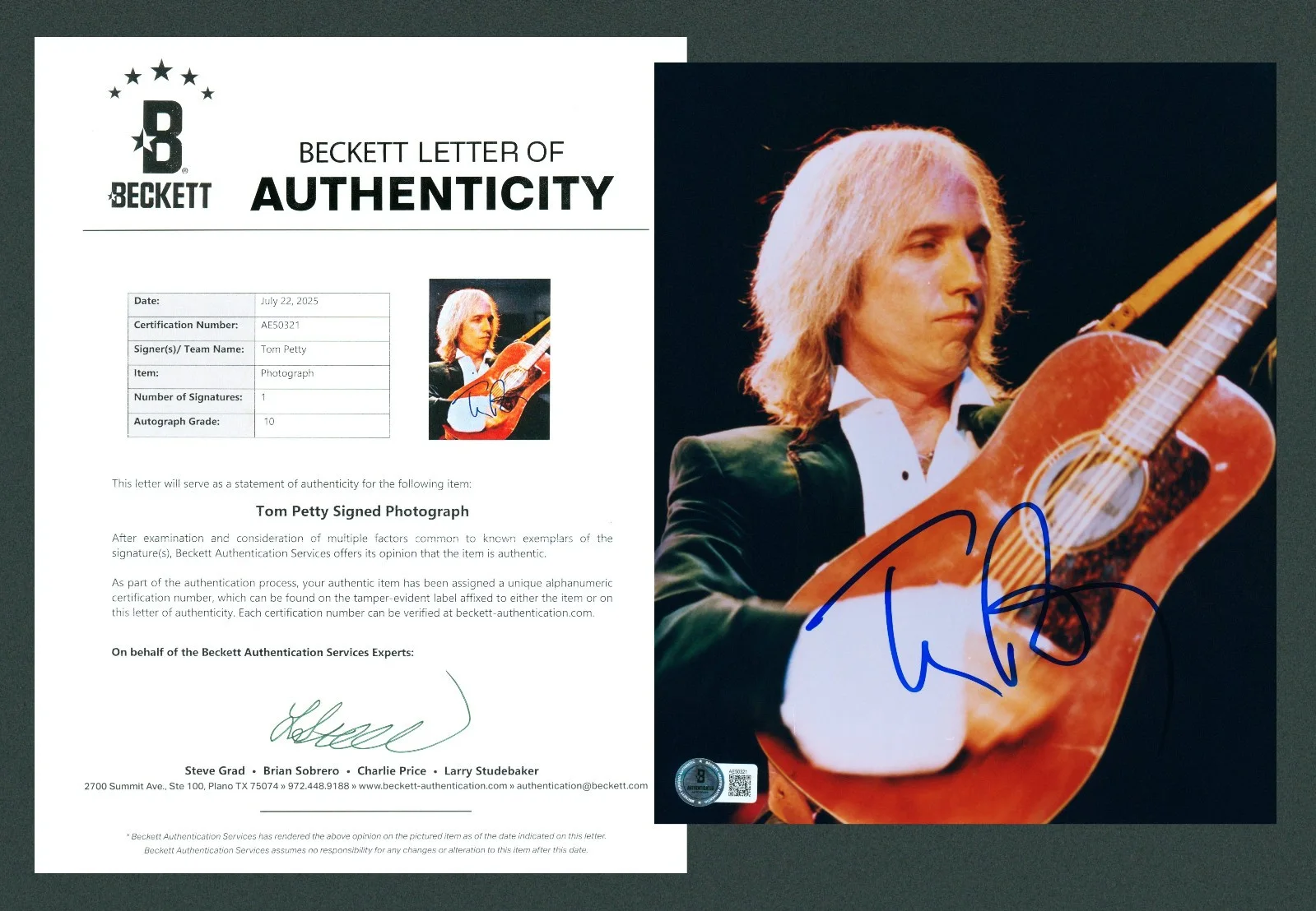 Tom Petty — Tom Petty Signed BAS LOA COA Autographed 8X10 Photo Autograph Grade 10 Auto Rare
