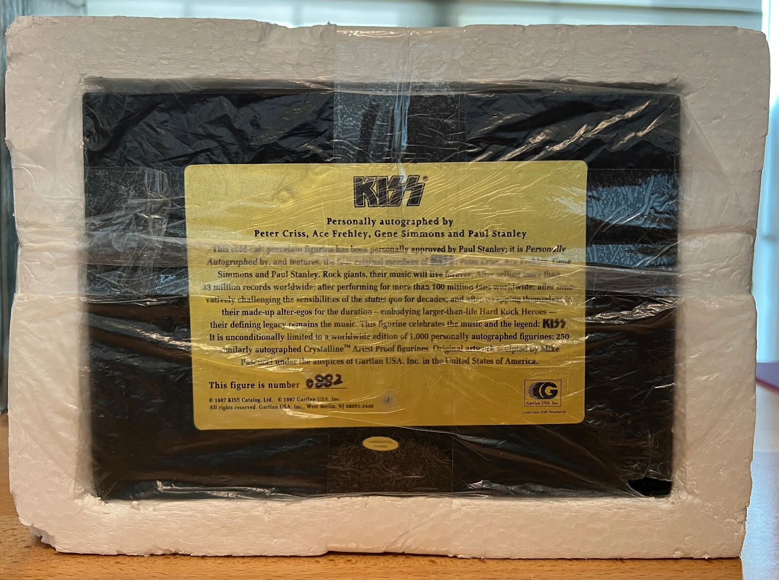 Peter Criss, Gene Simmons, Ace Frehley, Paul Stanley — Kiss Signed Gartlan Autographed LG Figurine Auto Criss Frehley Stanley Simmons, image 2