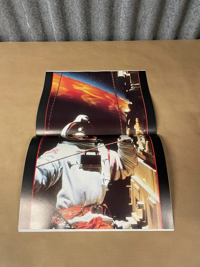 2010 Movie Special 84-3 Souvenir Magazine 1984, image 3