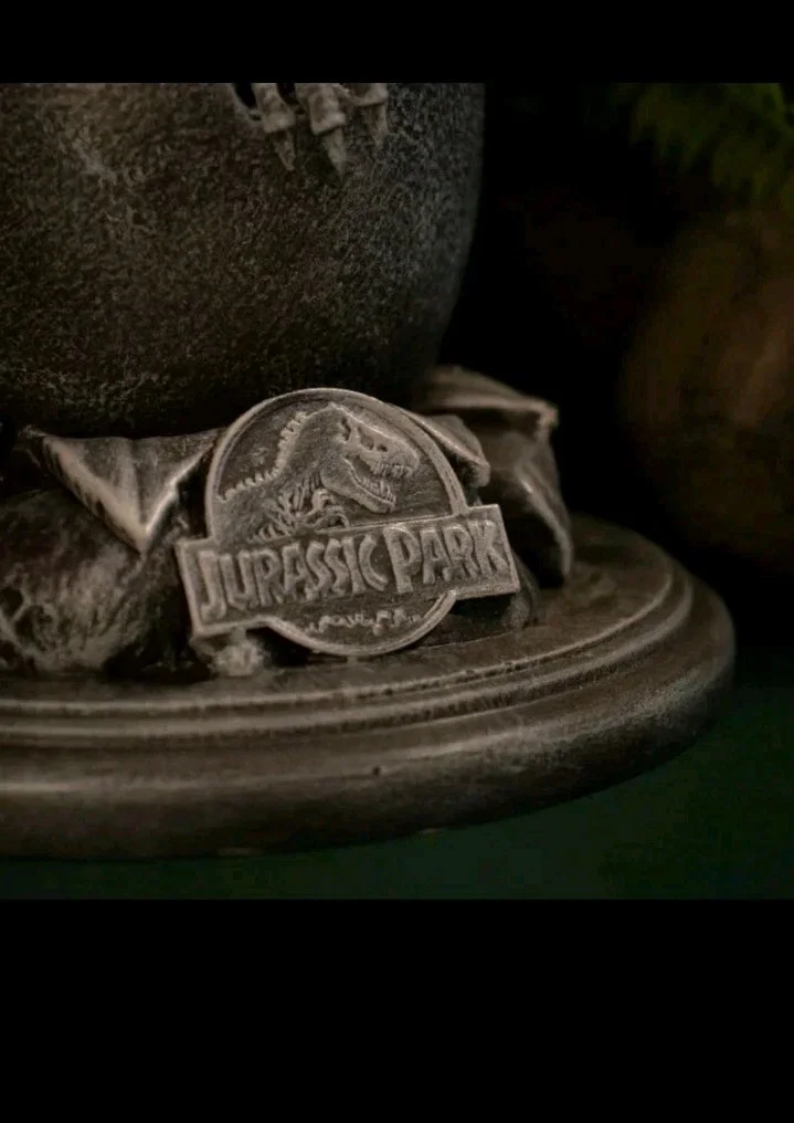 Jurassic Park 30th Anniversary Replica Egg & John Hammond Cane Set RARE, изображение 4