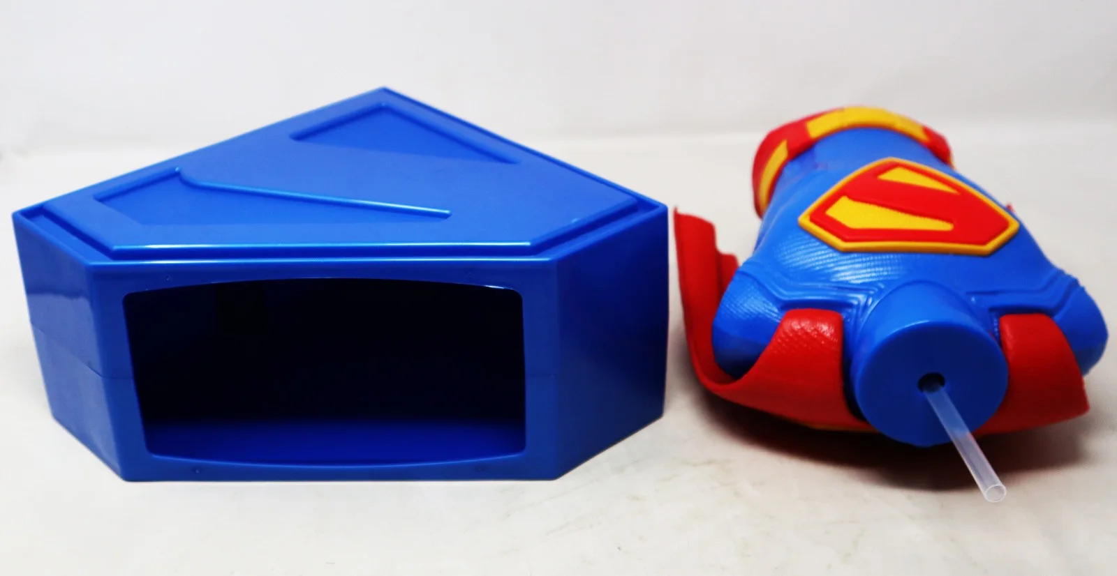 Odeon DC Superman 2025 Movie Film Souvenir Caped Cup Popcorn Bucket Lot Bundle, image 2