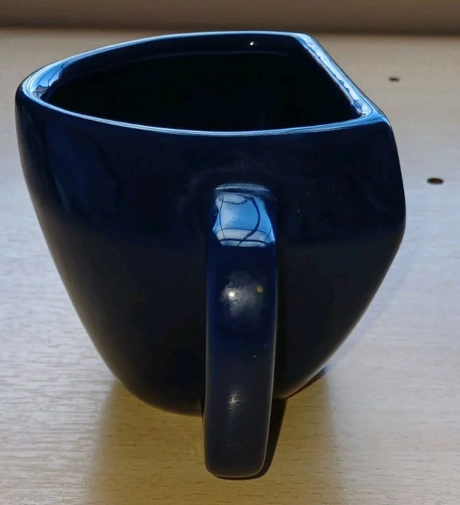 Superman Dc Comics Superman Shaped Logo Mug Manufactured By Paladone, image 2