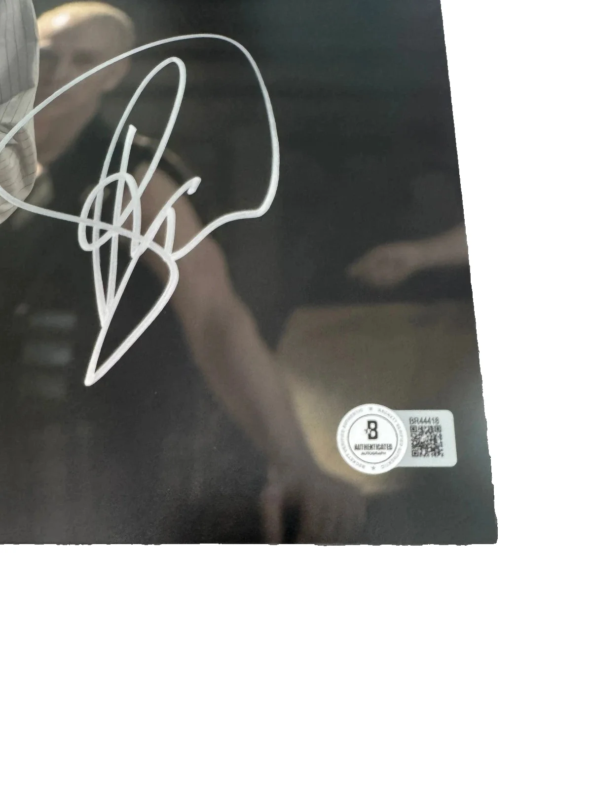 Sam Reid — SAM REID SIGNED 11x14 PHOTO “LESTAT” INTERVIEW WITH THE VAMPIRE – BECKETT COA 🔥, image 3