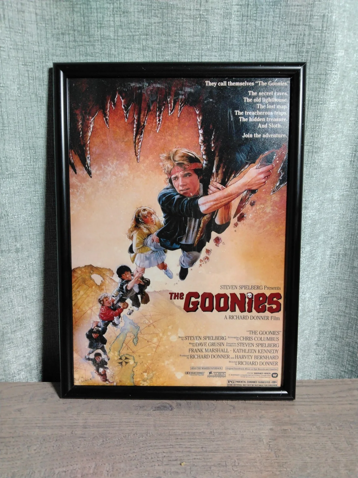 The Goonies 1985 Feature Film Framed Promotional Poster 23cm × 32cm, изображение 5