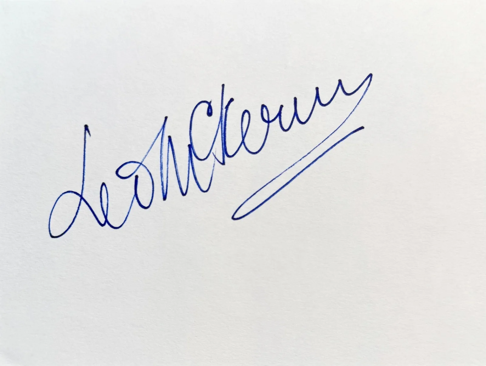 Leo McKern — LEO McKERN Signed Autographed 4x5 ALBUM PAGE The Blue Lagoon Ladyhawke King Lear, image 3