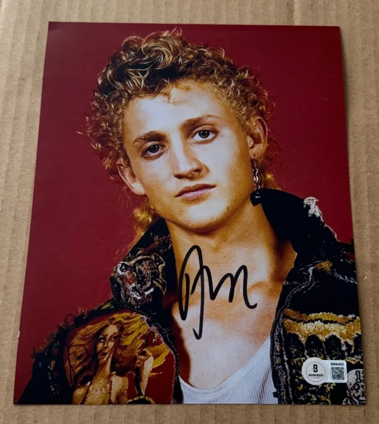 ALEX WINTER — ALEX WINTER SIGNED BILL& TED EXCELLENT ADVENTURE SIGNED 8X10 PHOTO BECKETT COA#2