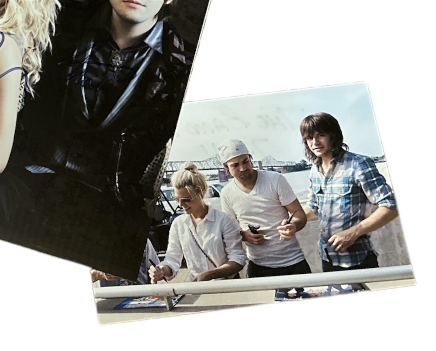 The Band Perry Signed Autograph 8.5x11 Photo! W/ Proof Pic! Country Music Group!, изображение 3