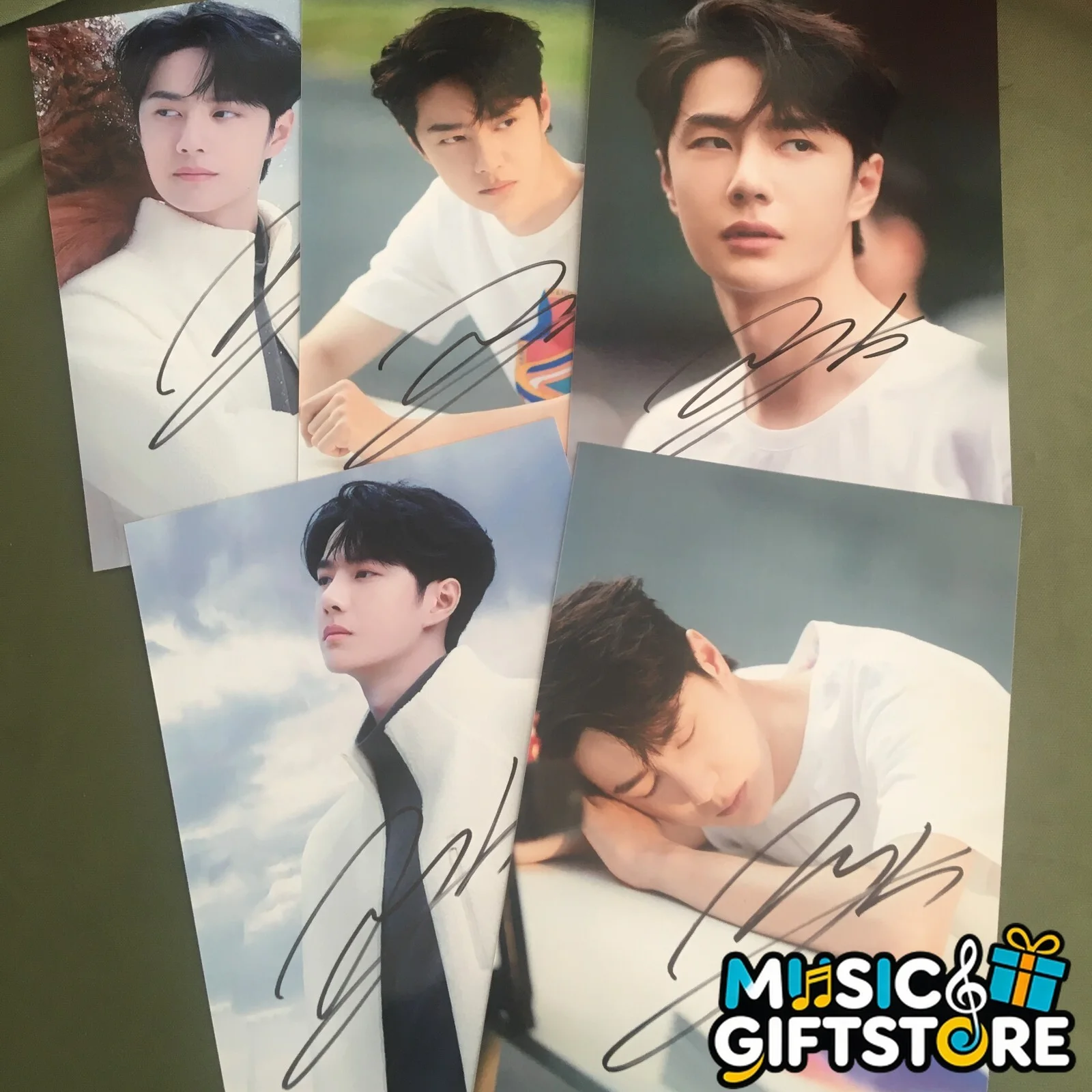 WANG YIBO YI BO PHOTO CARD PICTURE HANG ZHOU GAMES SIGNED AUTOGRAPHED 2023Z #MUG, изображение 2