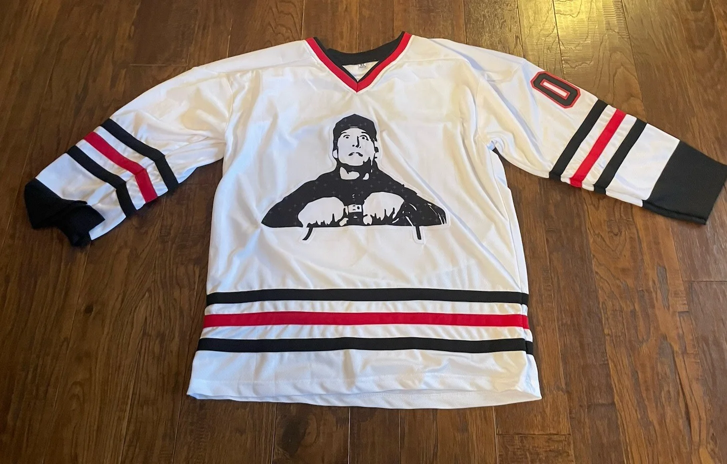 Chase — CHEVY CHASE & BEVERLY D'ANGELO SIGNED CHRISTMAS VACATION 00 GRISWOLD JERSEY SWAU, изображение 2