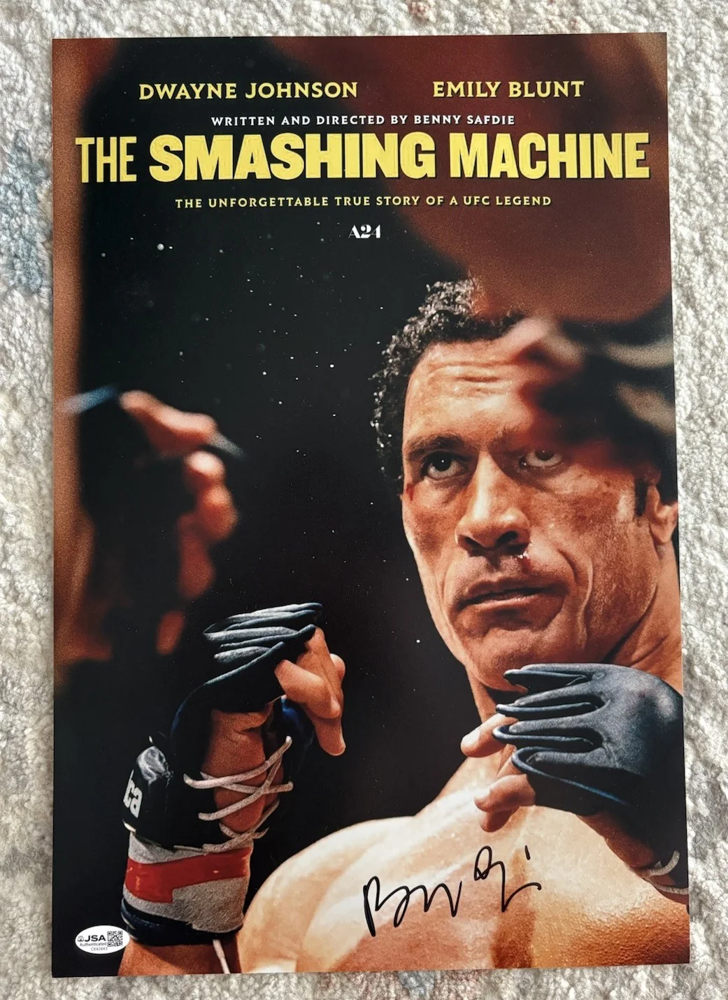 Benny Safdie — Benny Safdie Signed Autographed The Smashing Machine 12x18 Photo Director JSA!, изображение 2
