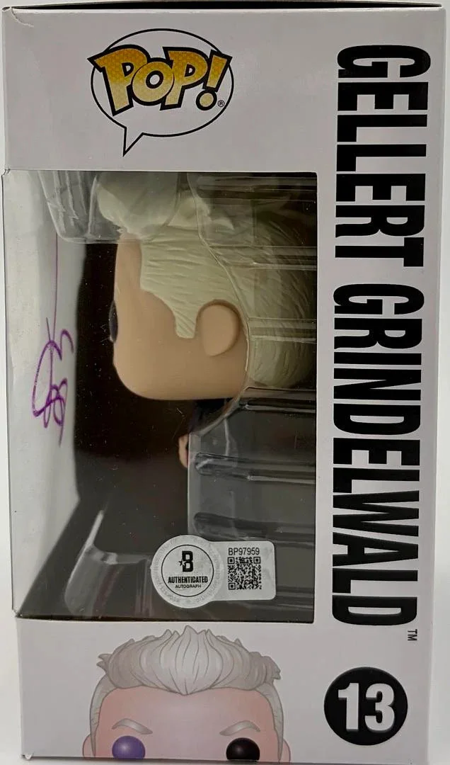Johnny Depp — Johnny Depp Signed "Gellert Grindelwald" Funko#13 (Fantastic Beasts)-Beckett COA, image 3
