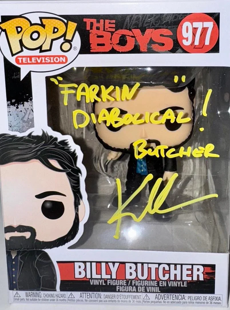 Karl Urban — Karl Urban Signed Funko Pop #977 "Billy Butcher" The Boys w/Inscription-JSA COA, изображение 2