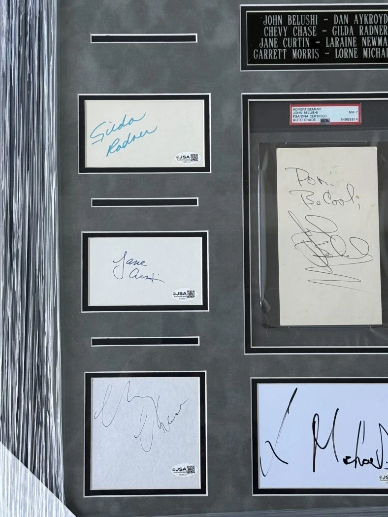 John Belushi, Dan Aykroyd, Chevy Chase, Gilda Radner — Saturday Night Live Signed Cast Cuts John Belushi Dan Aykroyd +6 Framed JSA, изображение 2