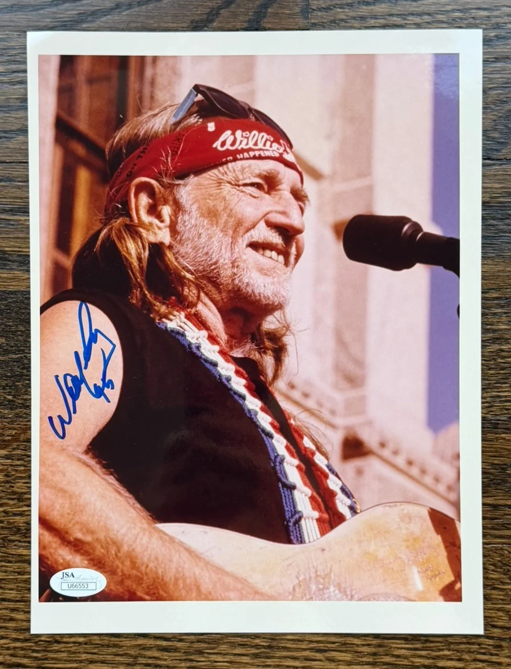 Willie Nelson Signed (JSA) Country Music Legend Signed 8x10 Autographed Photo, изображение 2