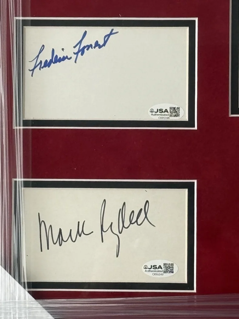 Bette Midler, Alan Bates, Frederic Forest — The Rose Signed Autographed Cast Cuts Bette Midler Alan Bates +2 Framed JSA, image 3