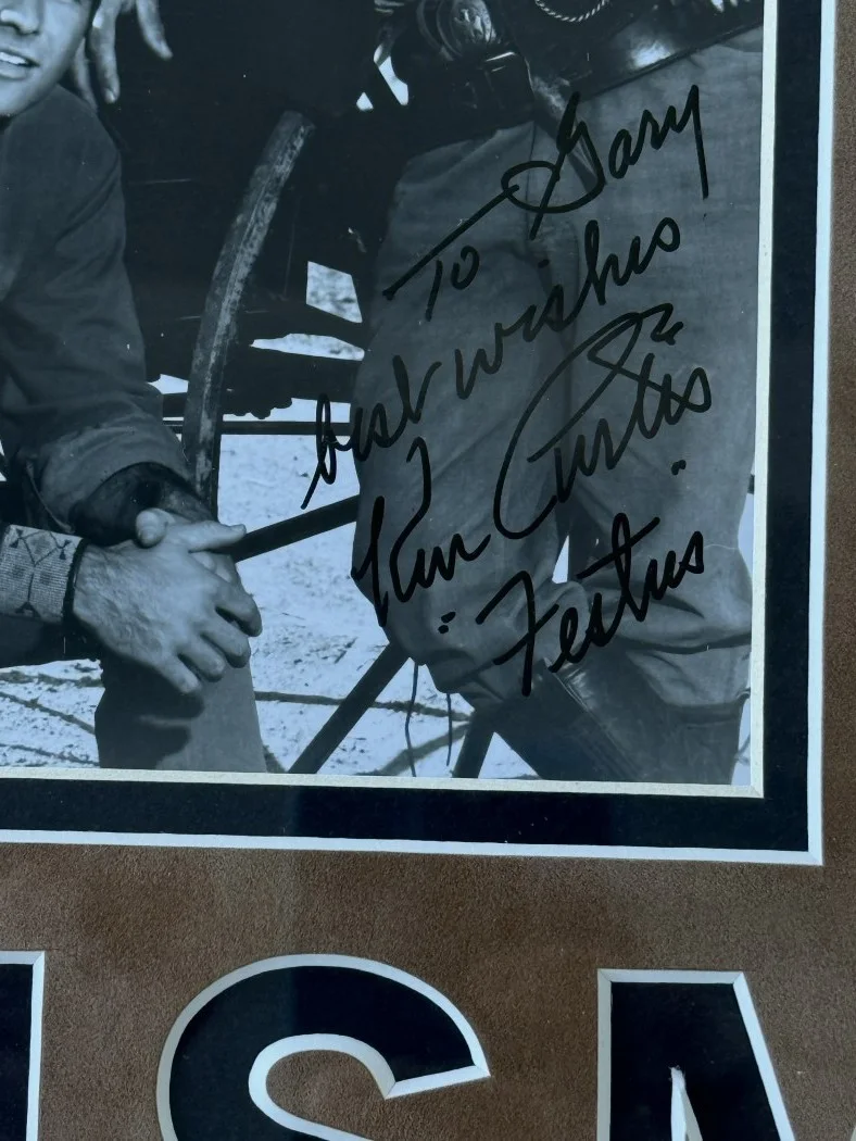 Gunsmoke — Gunsmoke Autographed Cast Cuts & Photo Burt Reynolds James Arness +3 Framed JSA, image 3