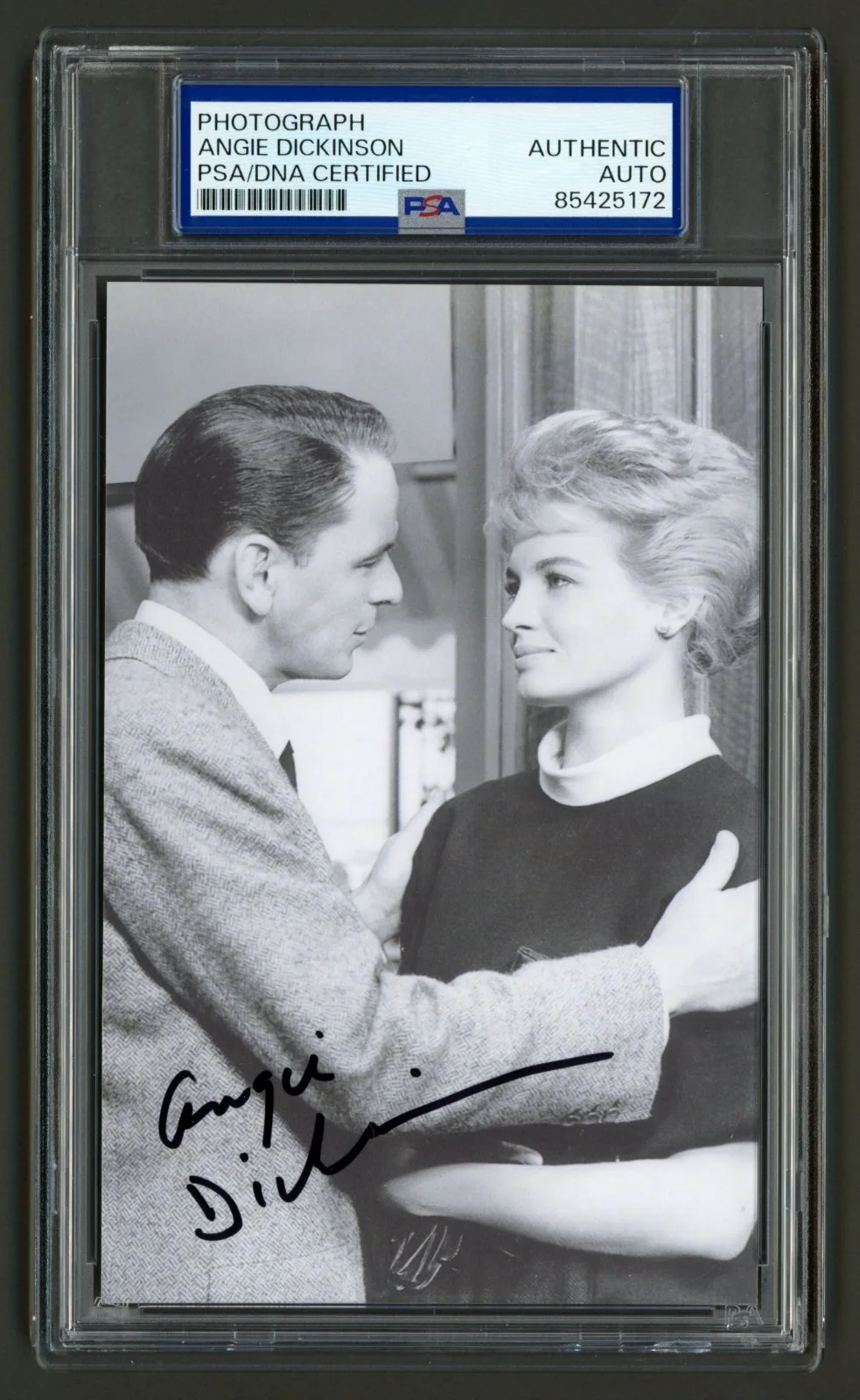 Angie Dickinson — Angie Dickinson Signed Photo (PSA) Oceans 11 w/ Frank Sinatra Rat Pack
