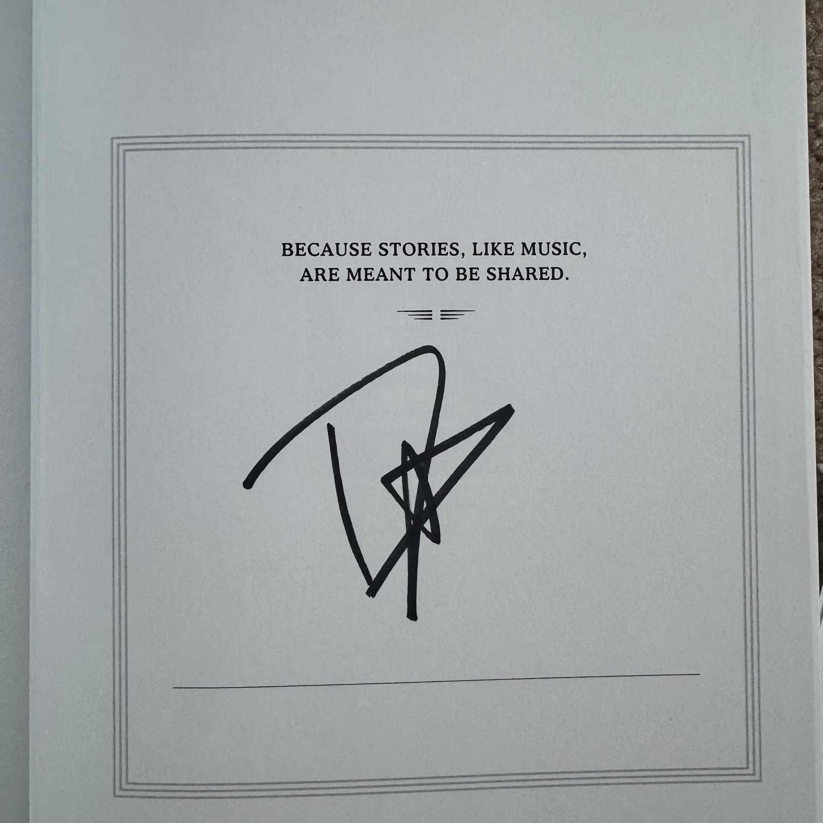 Dave Grohl The Storyteller Book Signed Foo Fighters Auto First Edition Authentic, image 2