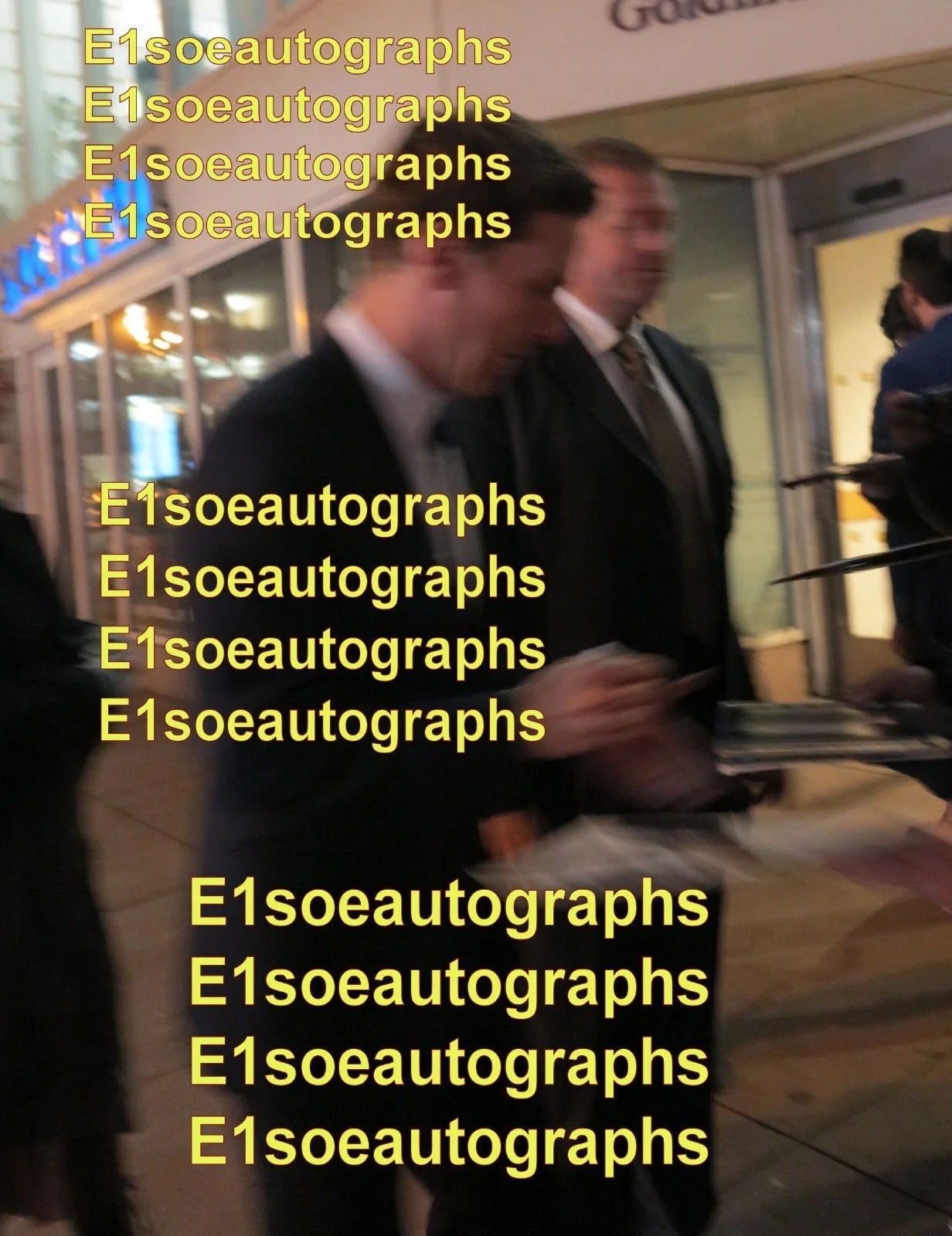 benedict cumberbatch — Benedict Cumberbatch signed 8x10 Photo in person. Proof. Dr Strange, Sherlock, image 3