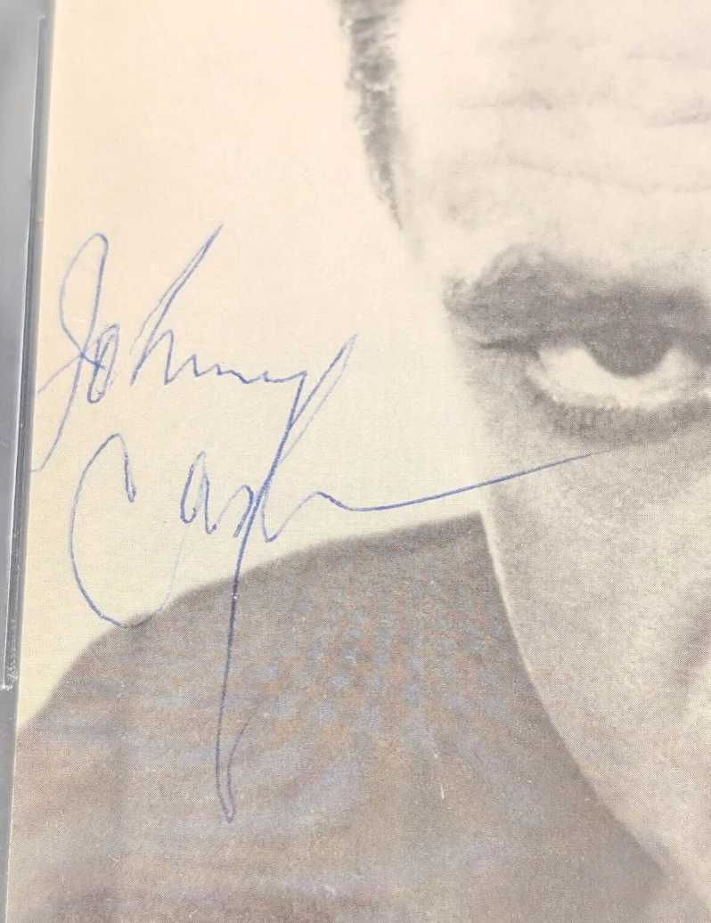 SIGNED Autographed Auto Johnny Cash 8.5" x 6.5" Photo Encapsulated BAS Beckett, изображение 3