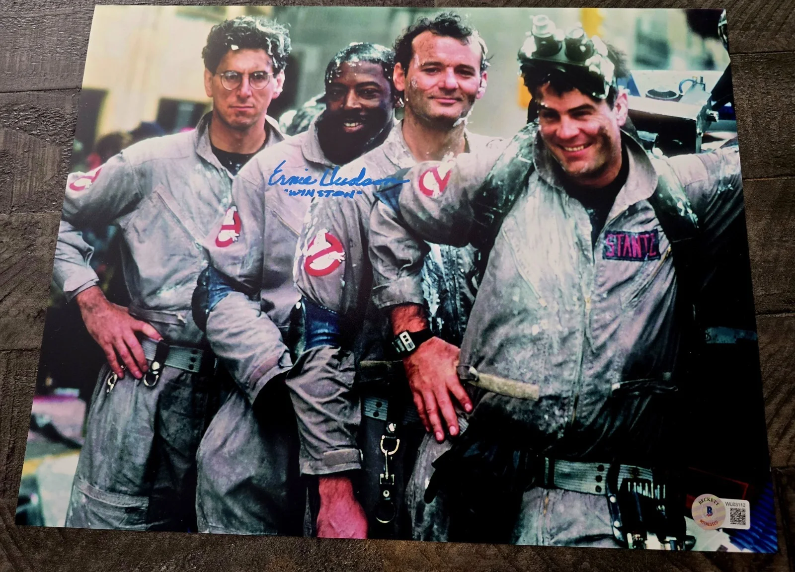 Ernie Hudson — Ernie Hudson Signed 11x14 Ghostbusters Beckett Witnessed